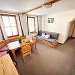 Casa de hóspedes Zvonicka 3*